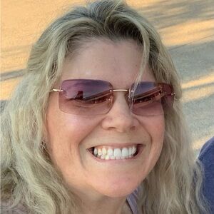 Vintage Gucci Pink and Gold Sunglasses